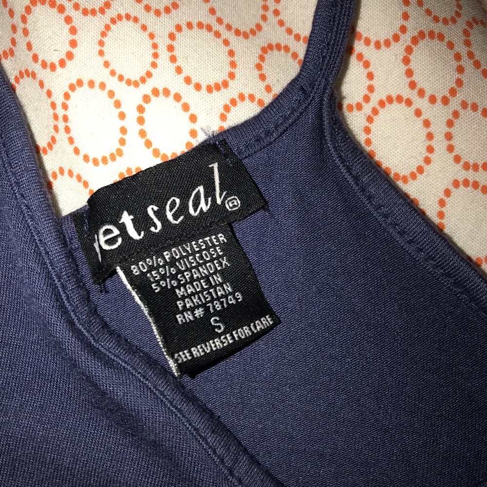 Tank Top! - Picture 3 of 4